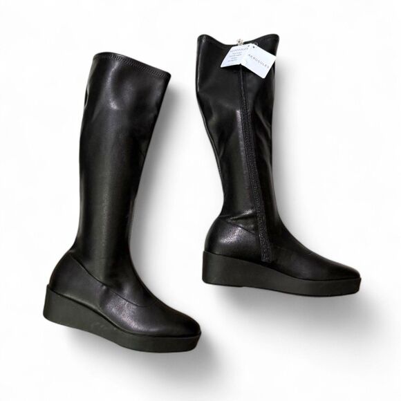 AEROSOLES Black Heeled Boots - Picture 2 of 9